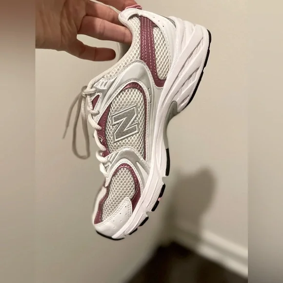 New Balance 530 (Pink Sugar/White) - Picture 3 of 12